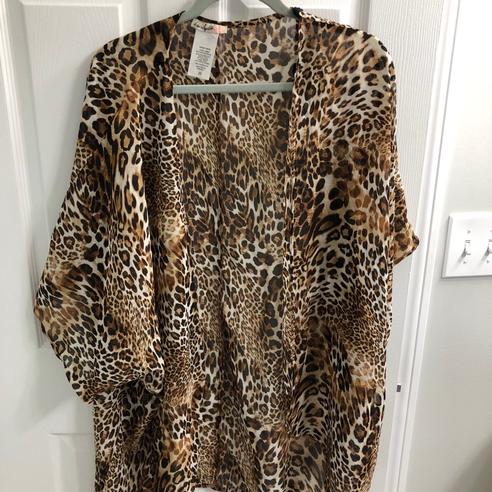 Tiger print kimono like top